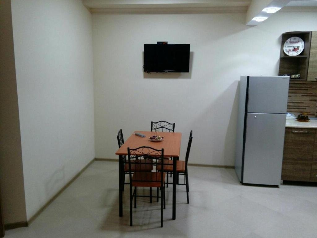 Батуми: Apartment On Parnavaz Mepe 2-94