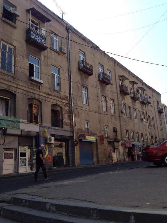 Тбилиси: Apartment Beglar Akhospireli 2/4