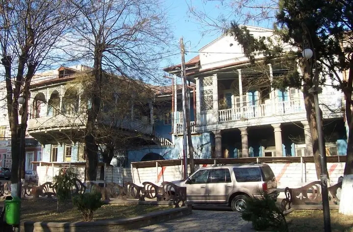 Тбилиси: Apartment Beglar Akhospireli 2/4