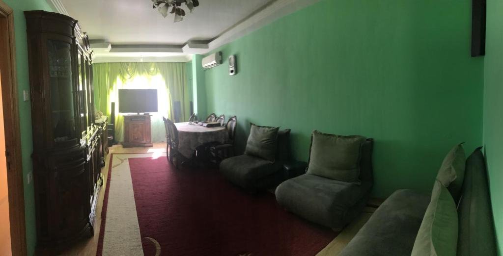 Батуми: Tea Apartment