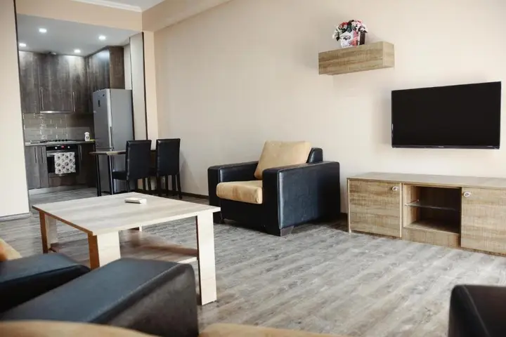 Тбилиси: Apartment on Lekh Kachinski 1