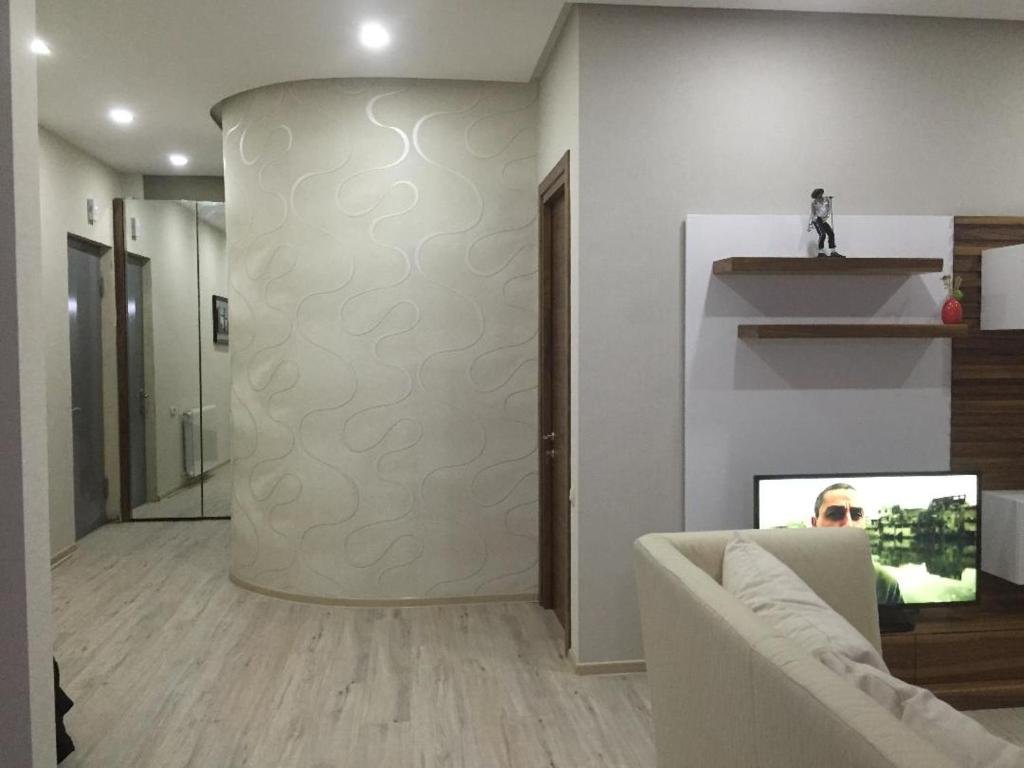Тбилиси: Apartment on Mitskevichi 29a