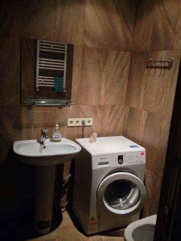 Тбилиси: Apartment Chikovani 10/12