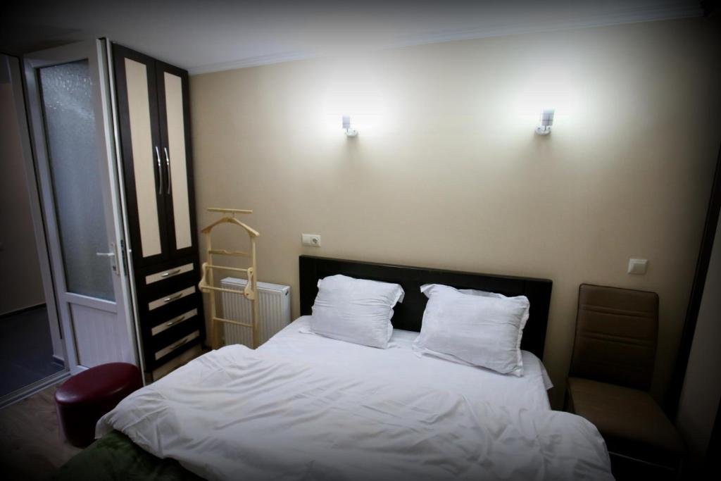 Тбилиси: Apartment Sololaki 14