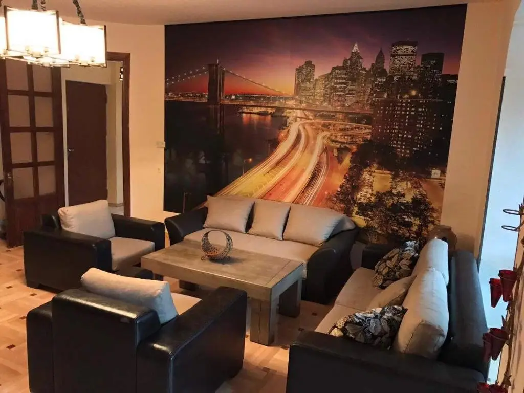 Тбилиси: Group apartament