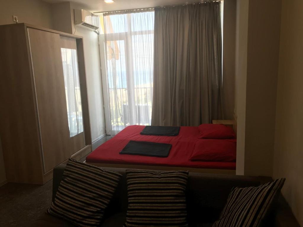 Батуми: Cozy Apartment Near Sea