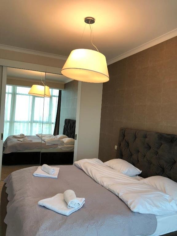 Тбилиси: M. Apartment