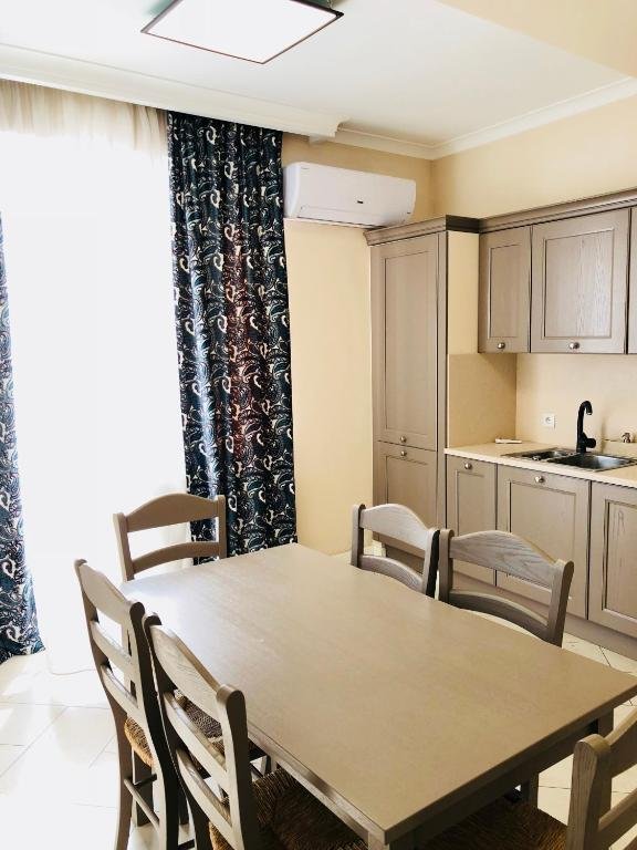 Тбилиси: M. Apartment
