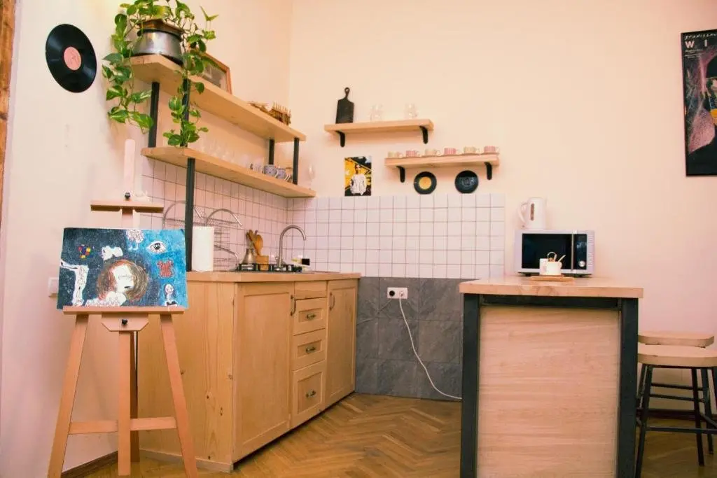 Тбилиси: Al. Diuma Street 15 apartment