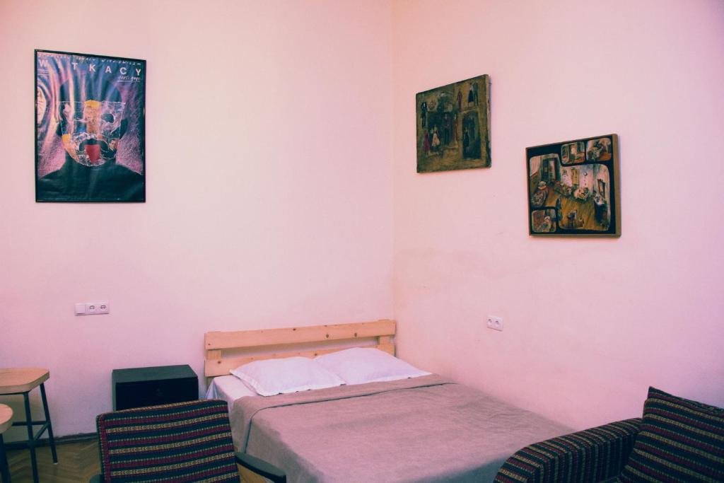 Тбилиси: Al. Diuma Street 15 apartment
