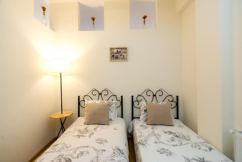 Тбилиси: Apartment In Avlabari N1