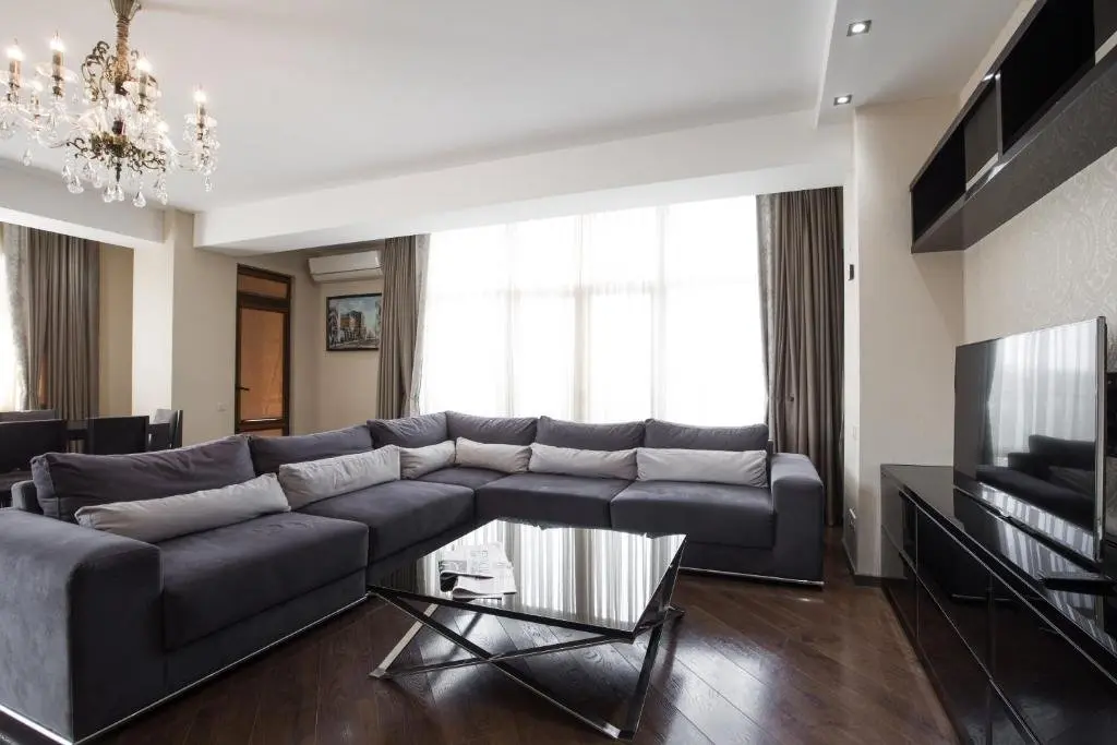 Тбилиси: Luxury Guest Suit Near Downtown