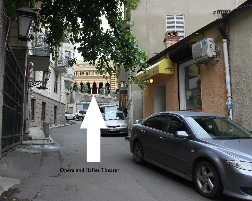 Тбилиси: Apartment near Opera 8