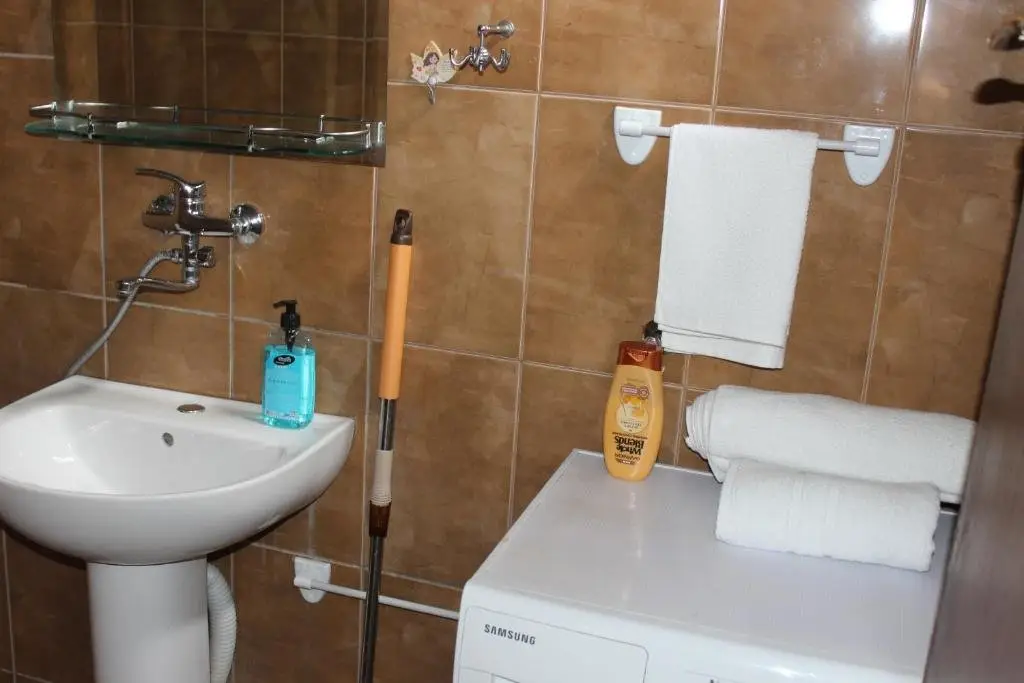 Тбилиси: Apartment near Opera 8