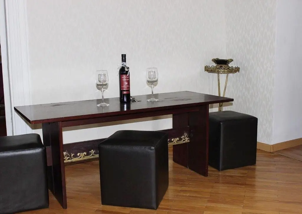 Тбилиси: Apartment near Opera 8