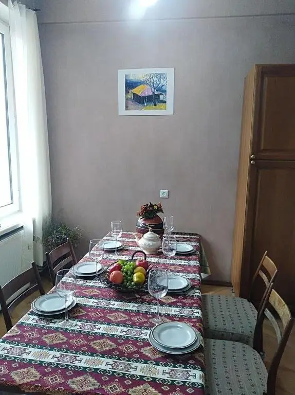 Тбилиси: Kostava 63 Apartment