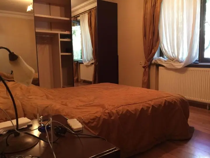 Тбилиси: Guram Panjikidze Street 22A