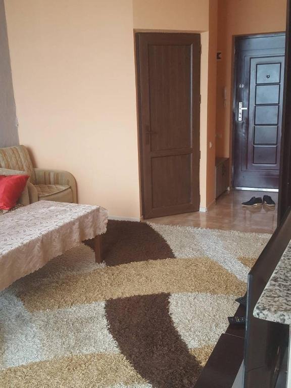 Батуми: Apartment on Takaishvili str 36