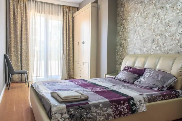 Тбилиси: apartment chovelidze st.8 #2