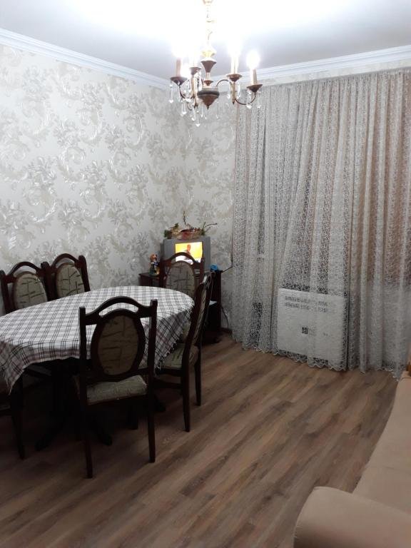 Батуми: Apartment on Grishashvili
