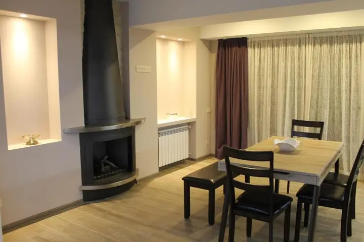Батуми: Centre 3 Bedroom Flat