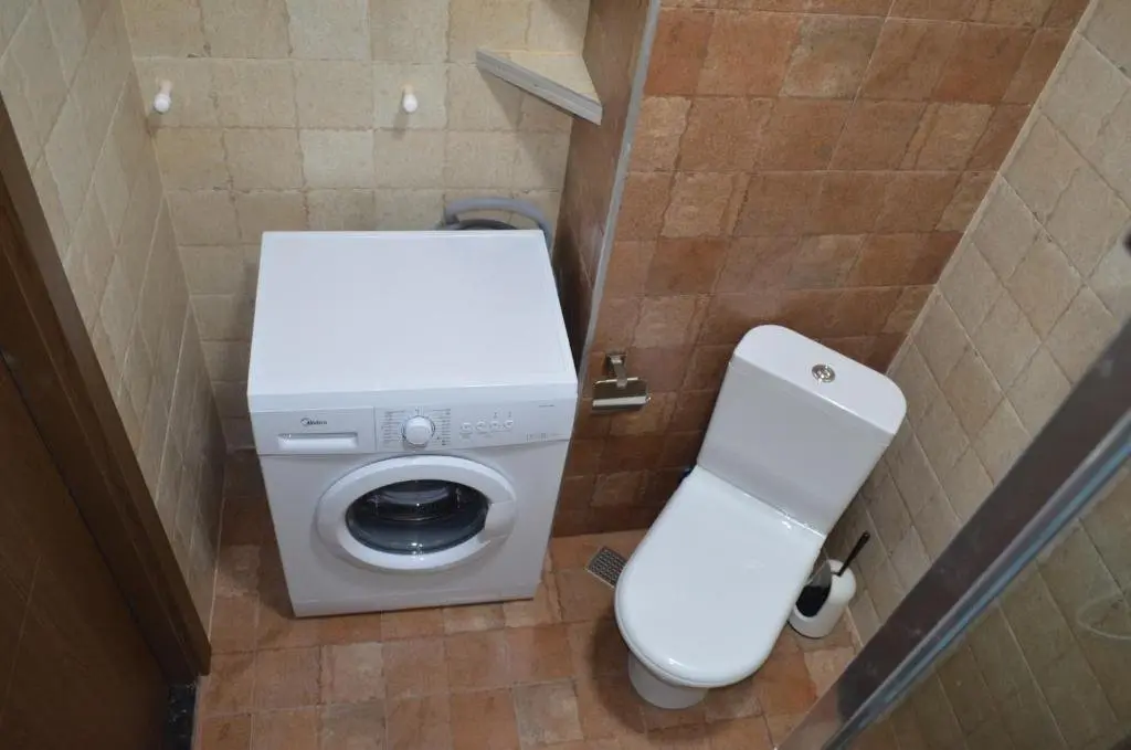Батуми: Apartment Sea View Pirosmani 168a