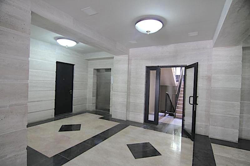 Тбилиси: Brand New Studio Apartment in the Center