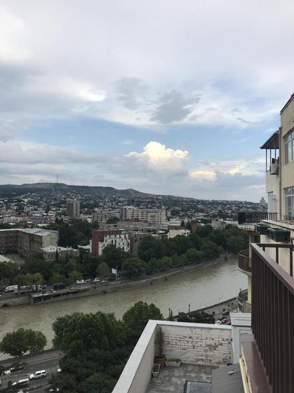 Тбилиси: apartment at vera,mtatsminda