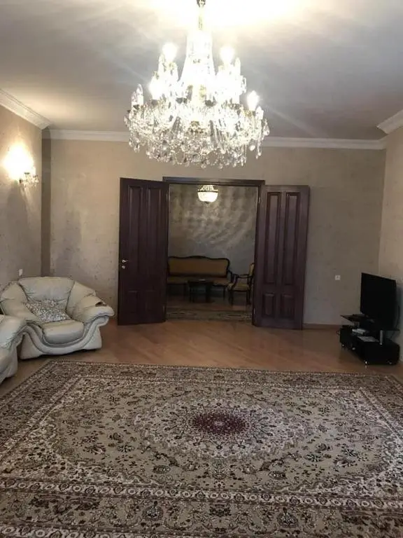 Тбилиси: apartment at vera,mtatsminda