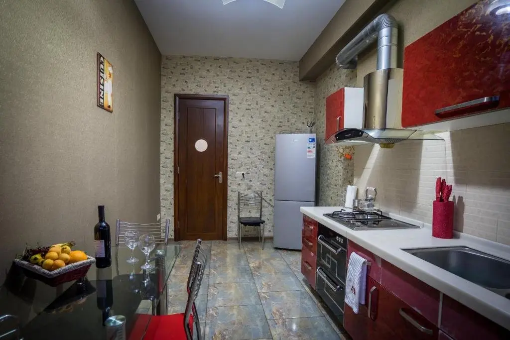 Тбилиси: Apartment on 11th floor/city center