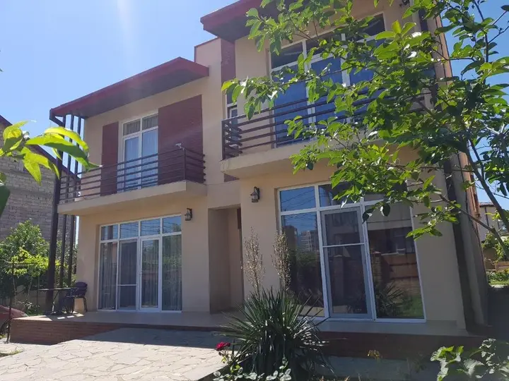 Тбилиси: Private House In Digomi