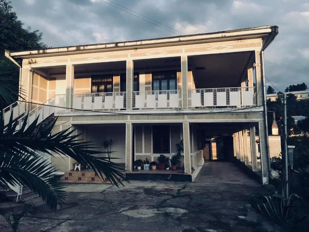 Батуми: Tamu's Guest House