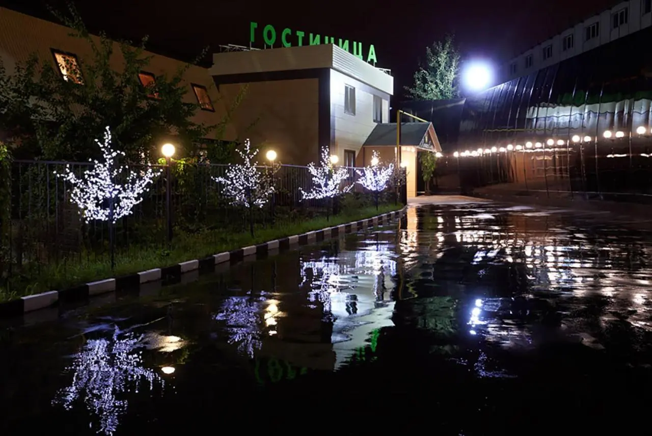Москва: Отель Городской Клевер Митино