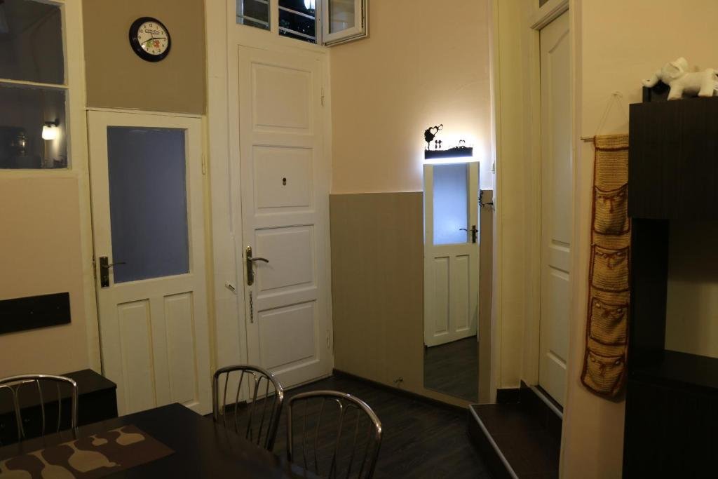 Тбилиси: Apartment at Vera