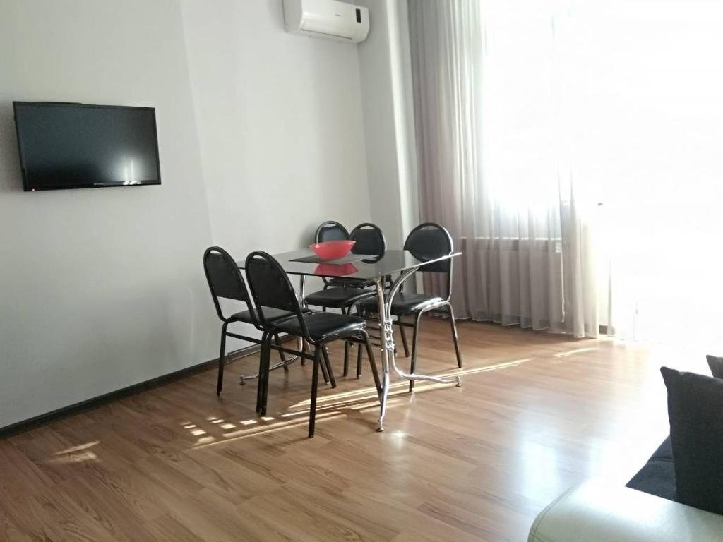 Батуми: Batumarani Apartment/2