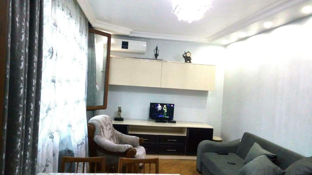Батуми: Apartment Smile