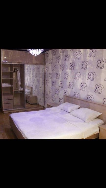 Тбилиси: Econom-Travel -2X2