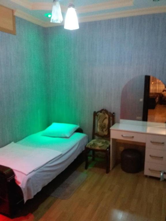 Батуми: Inasaridze 7A