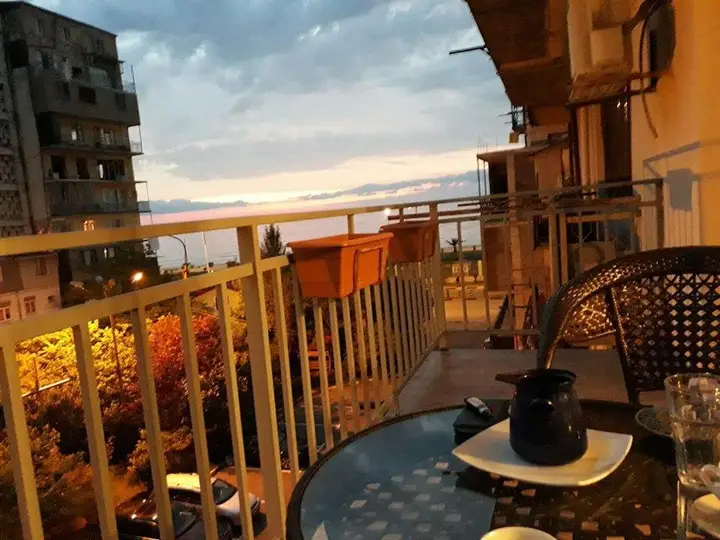Батуми: Apartment at Khimshiashvili 41