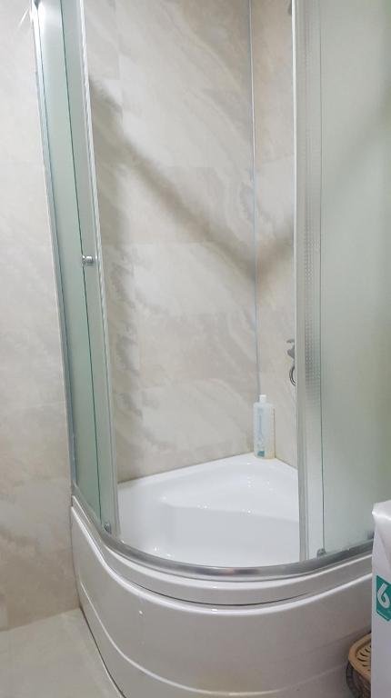 Батуми: apartament riadom moria,, sh,ximshiashvili 49