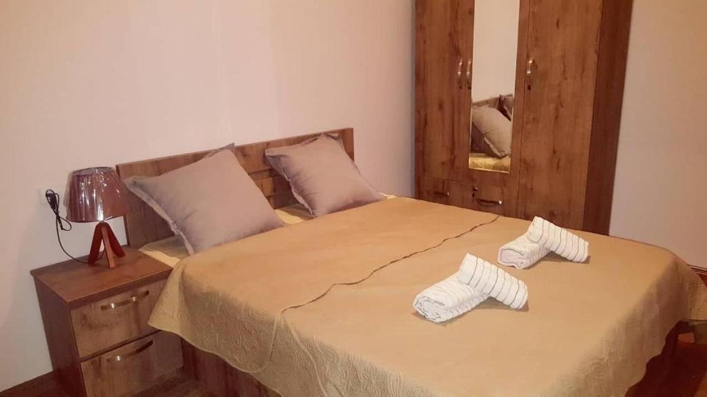 Тбилиси: Apartment for daily rent Tbilisi center 65 Avlabari