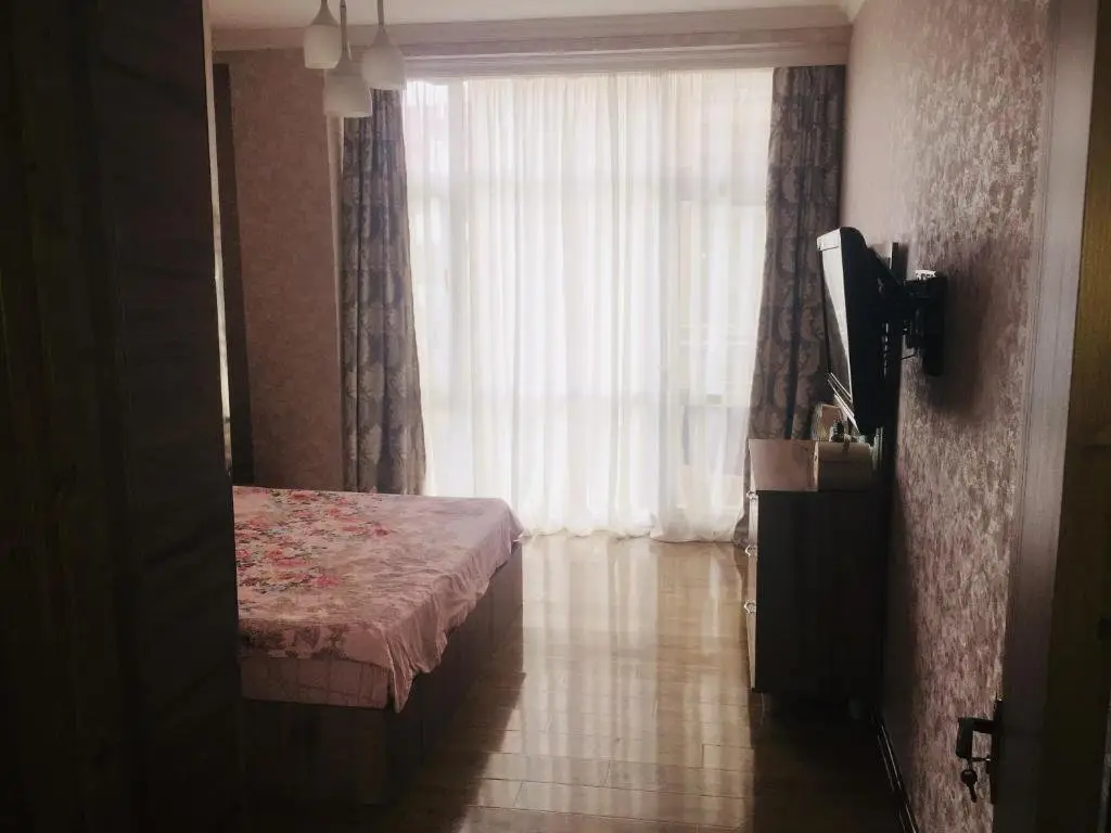 Батуми: Parnavaz Mefe Street N150 Flat N19