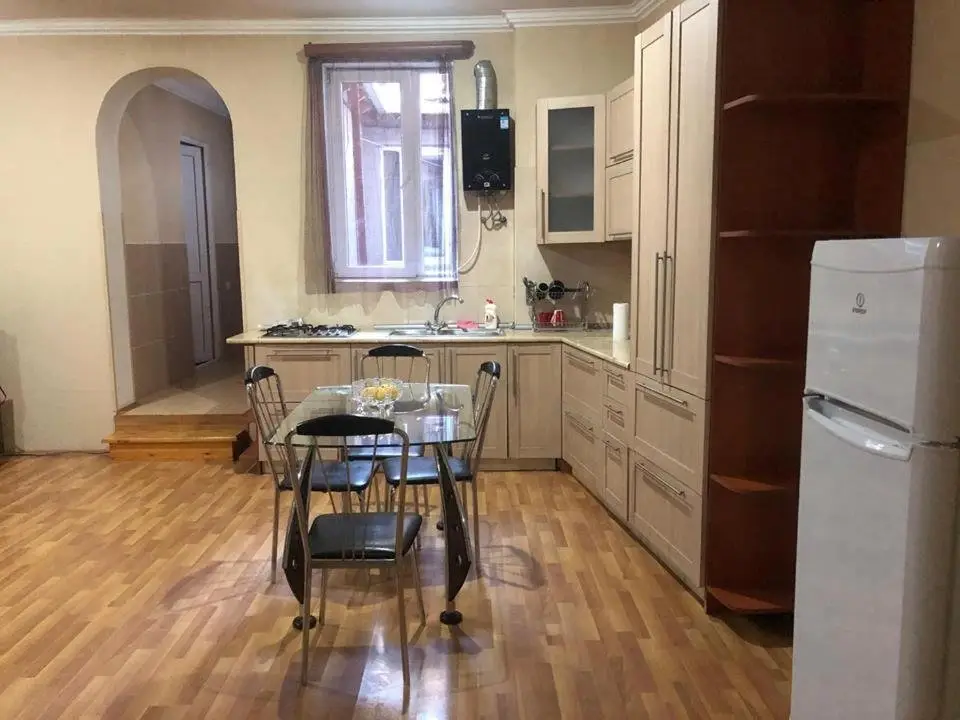 Тбилиси: Tbilisi Old 001