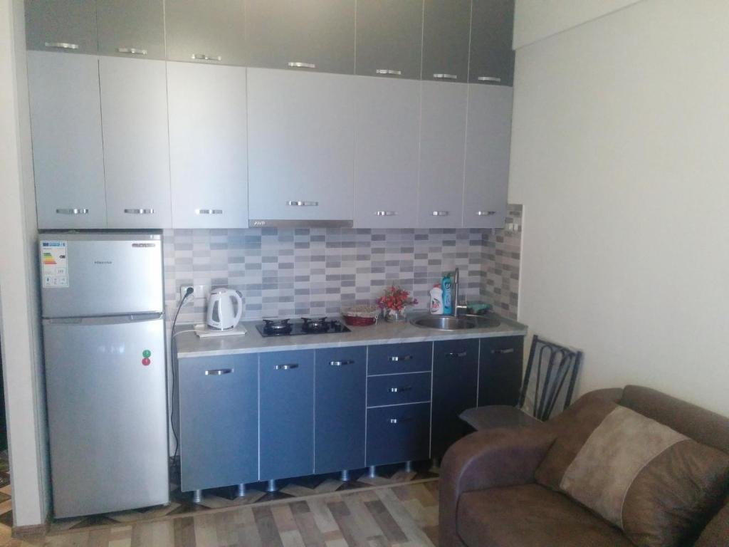 Тбилиси: Georgia, Tbilisi, Politkovskaia st. #3, Building 19, Room 36