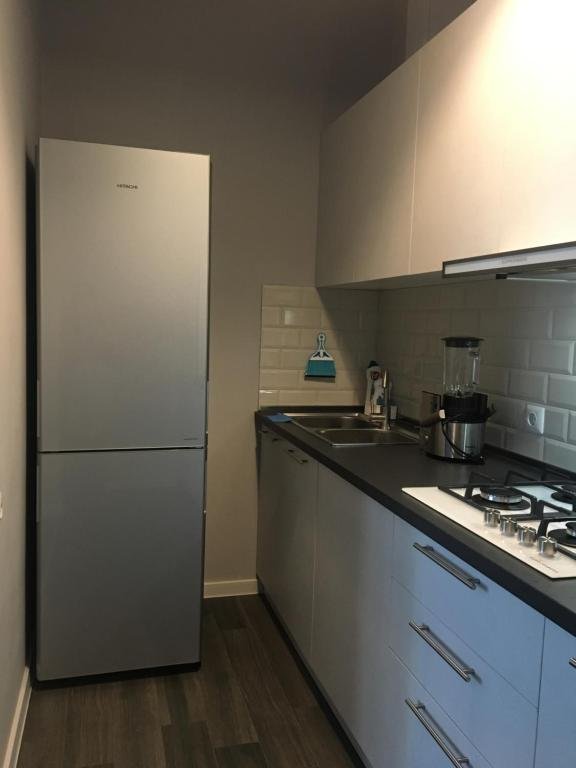 Тбилиси: Cozy modern apartment near Holiday Inn Tbilisi