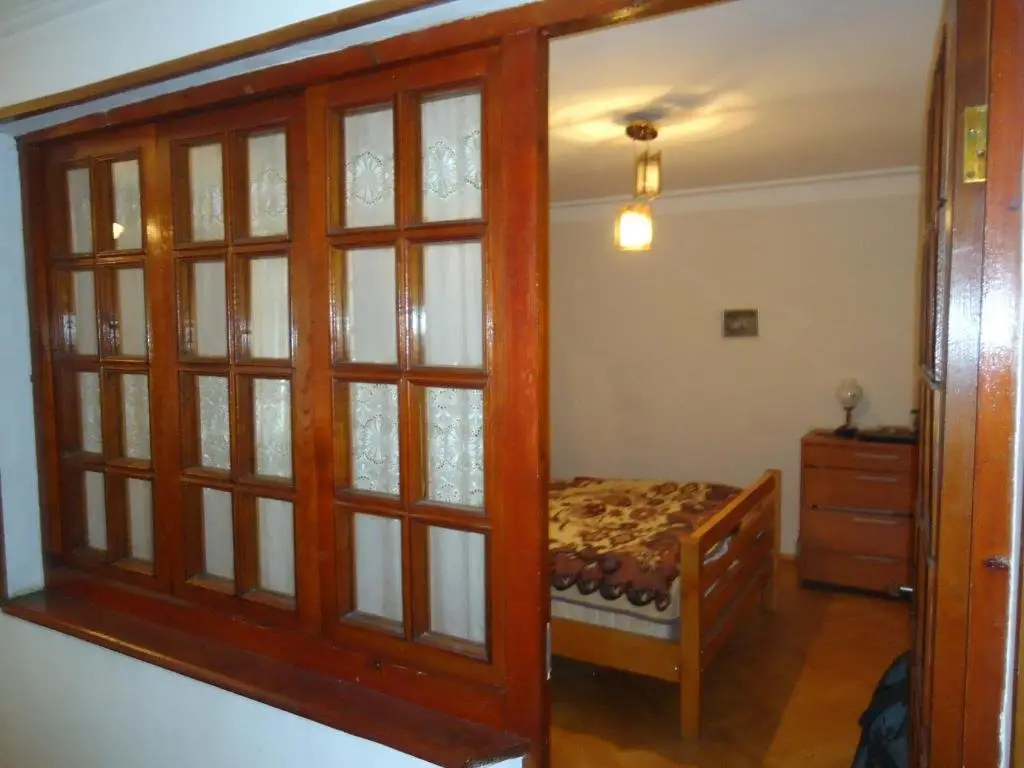Тбилиси: Egnate Ninoshvili Street N 34