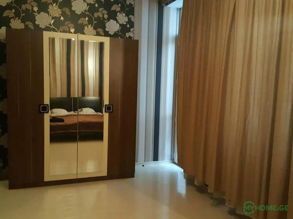 Тбилиси: Apartment on Aslanidze 13