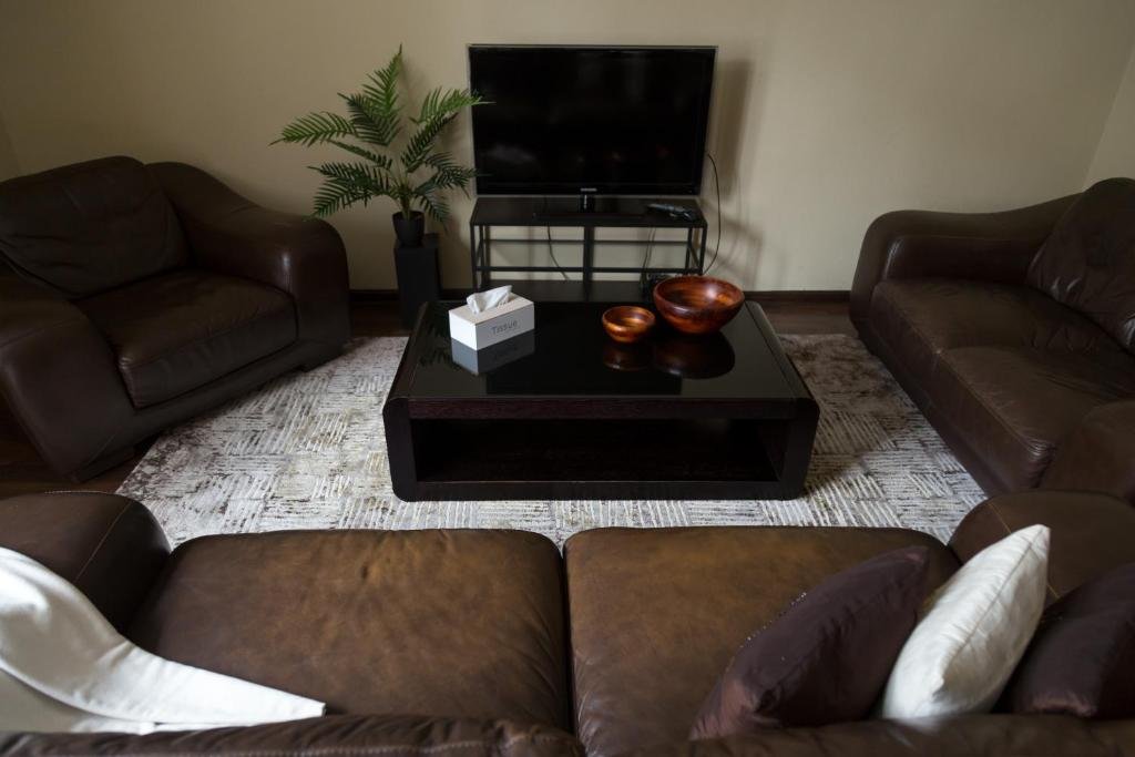 Тбилиси: Modern And Homely 1Bed Apt And Steps Away From Freedom Square And Free Wifi