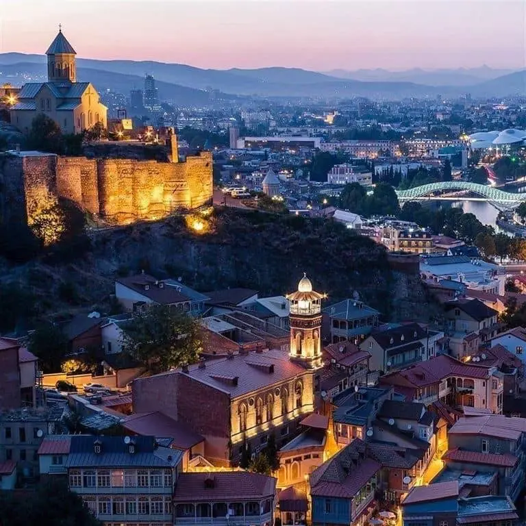 Тбилиси: Tbilisi Street Ketevan Tsamebuli 49