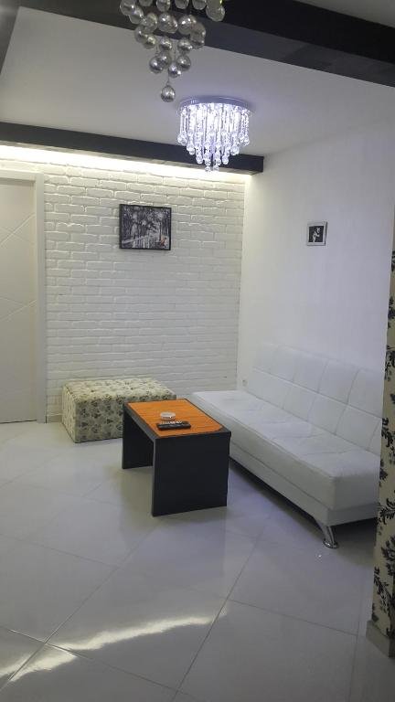 Тбилиси: Pekini Street, P.Loseliani, 30